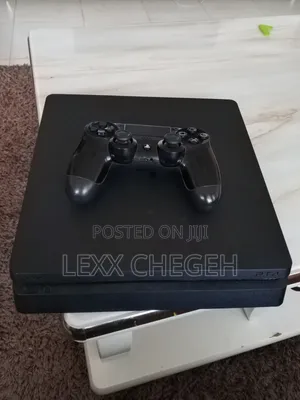 Clean PS4 Slim Chipped 8 Games