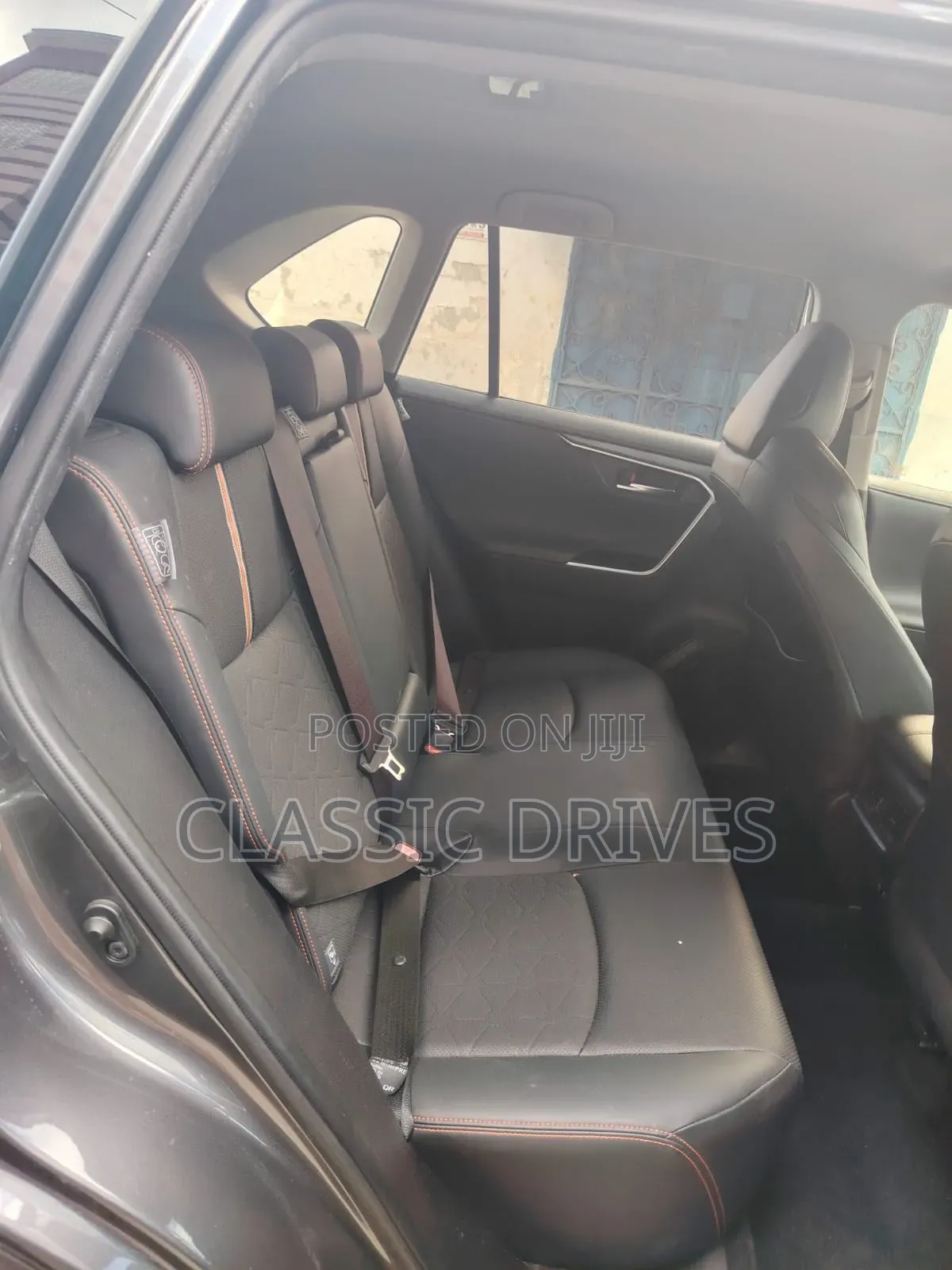 Toyota RAV4 2021 Gray