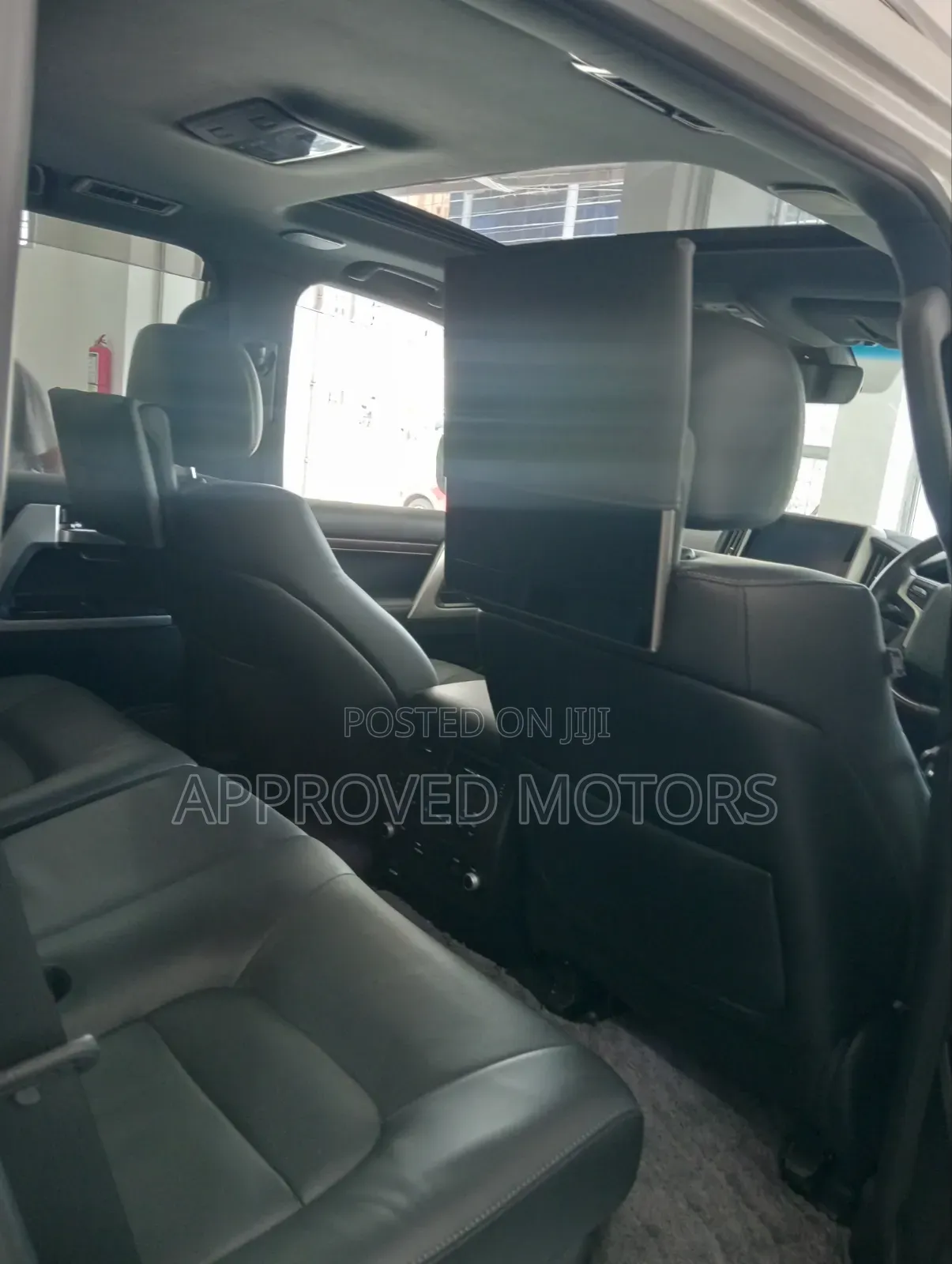 Toyota Land Cruiser 2020 White