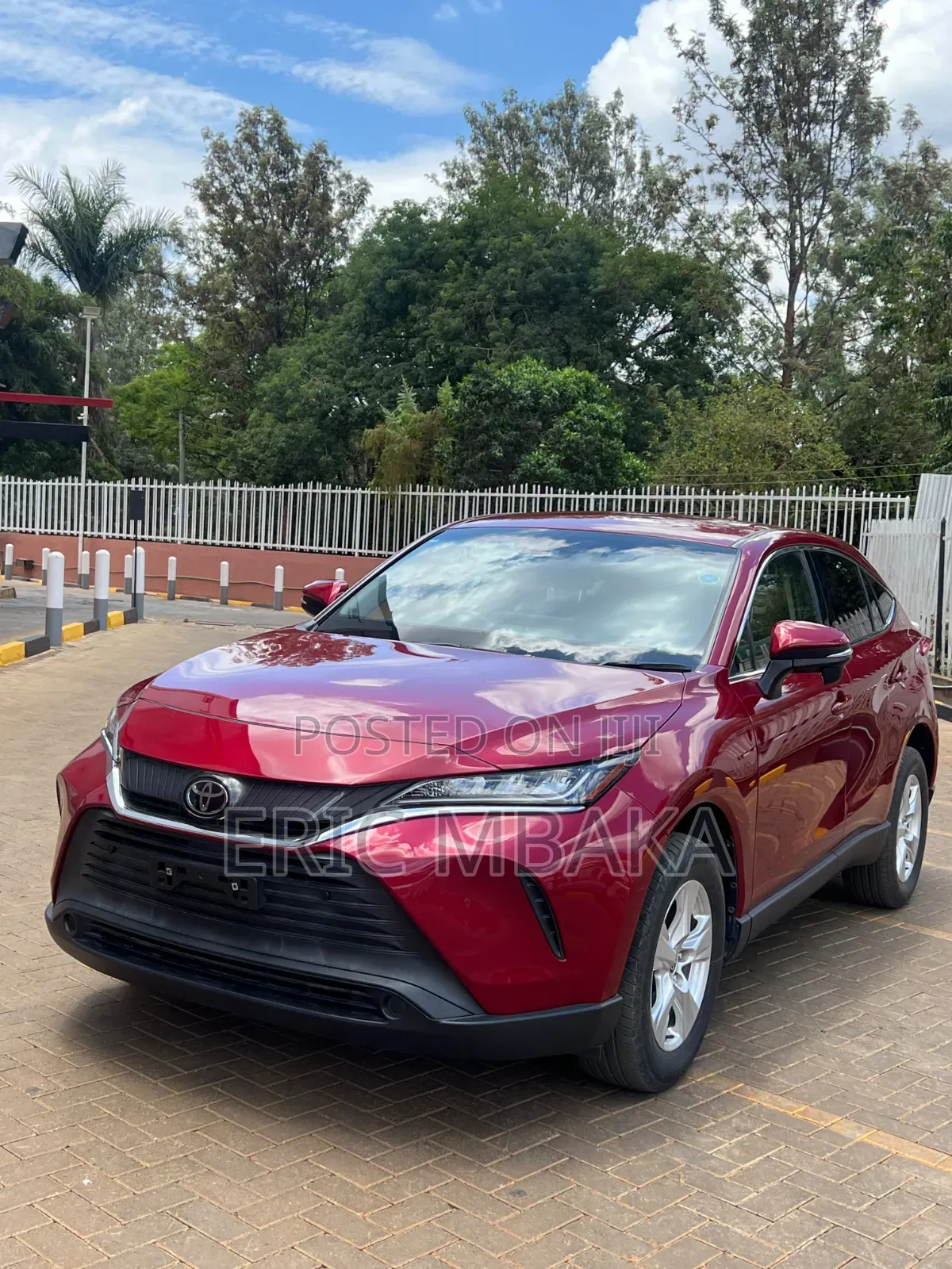 Toyota Harrier 2020 Maroon