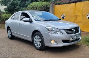 Toyota Premio 2015 Silver