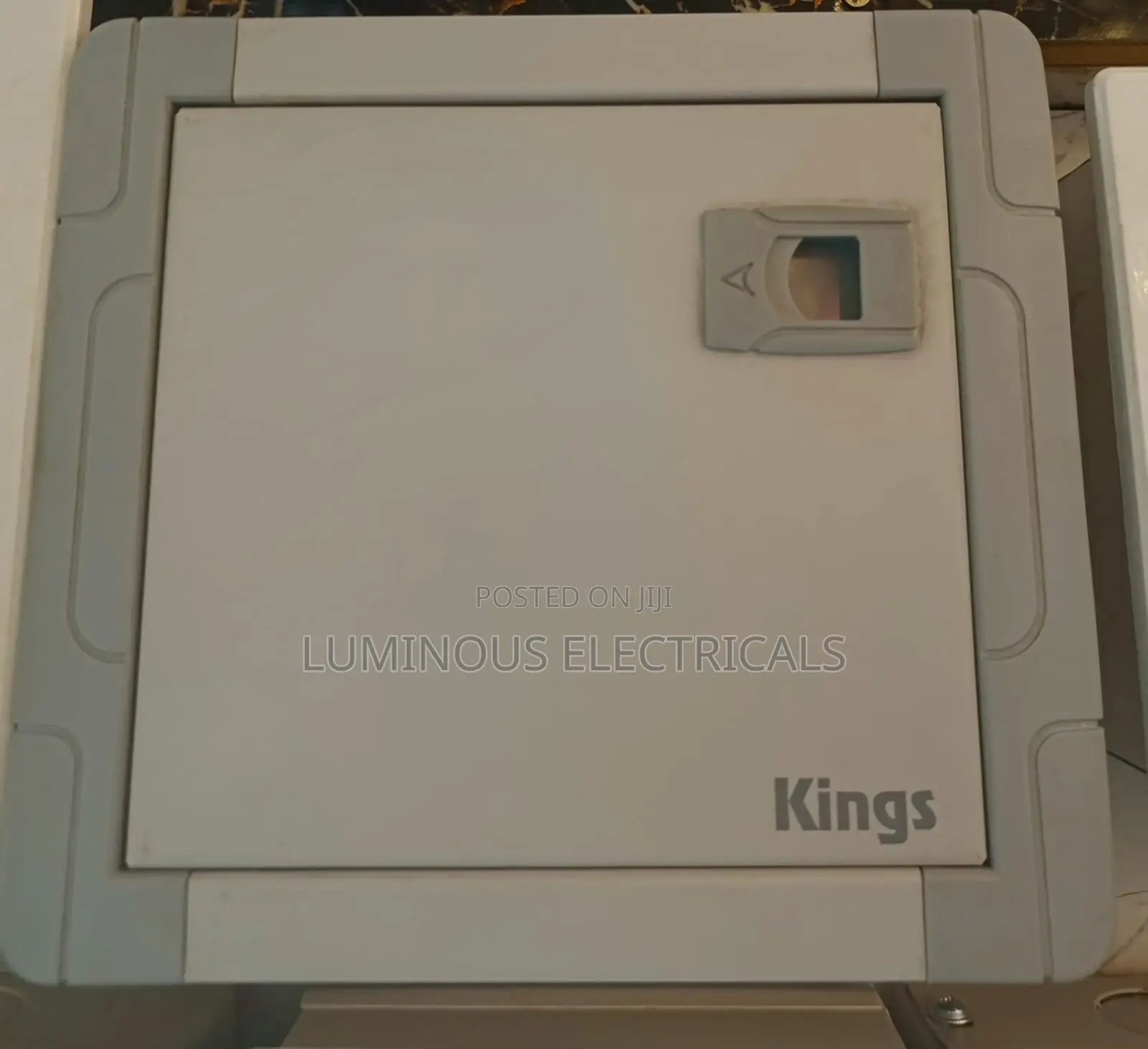 Kings 4-Way Electrical Consumer Unit Distribution Board