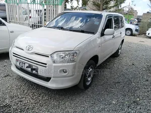Toyota Succeed 2019 White