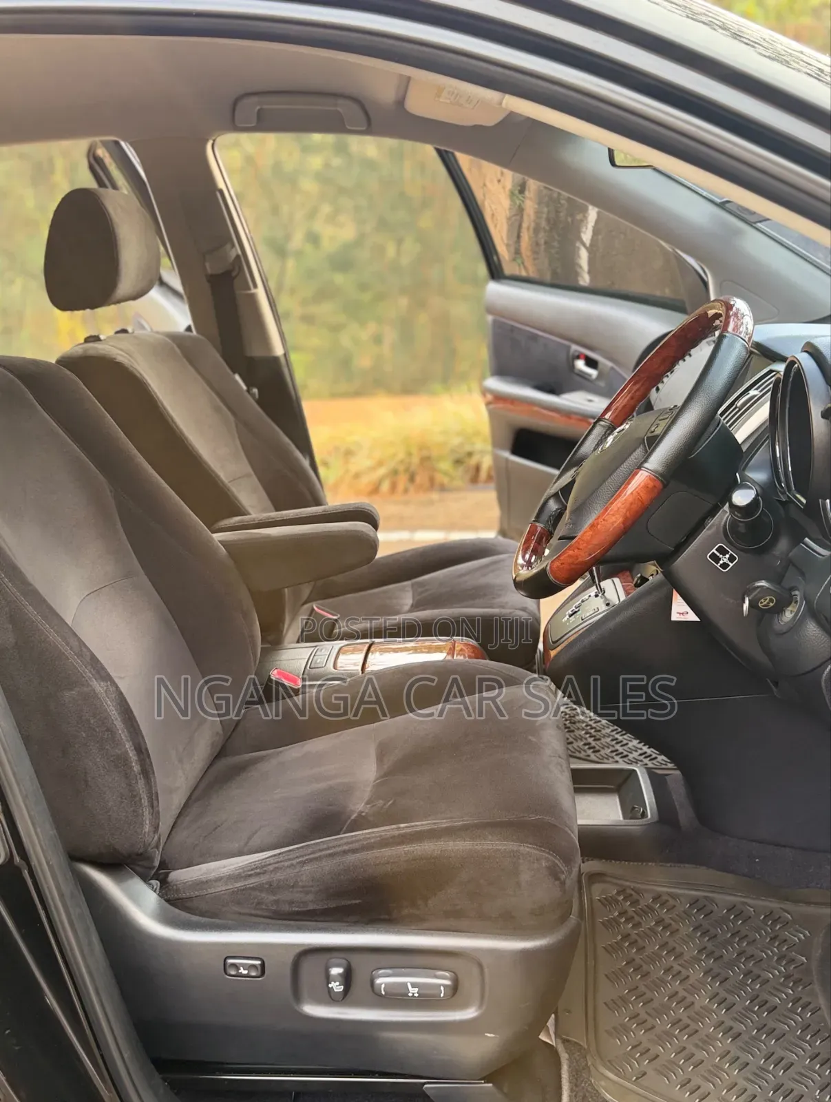 Toyota Harrier 2012 Black