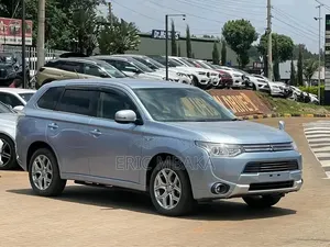 Mitsubishi Outlander 2015 Blue