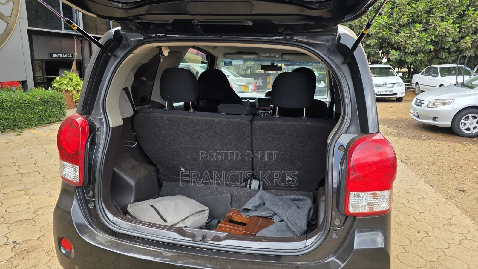 Toyota Porte 2014 Black
