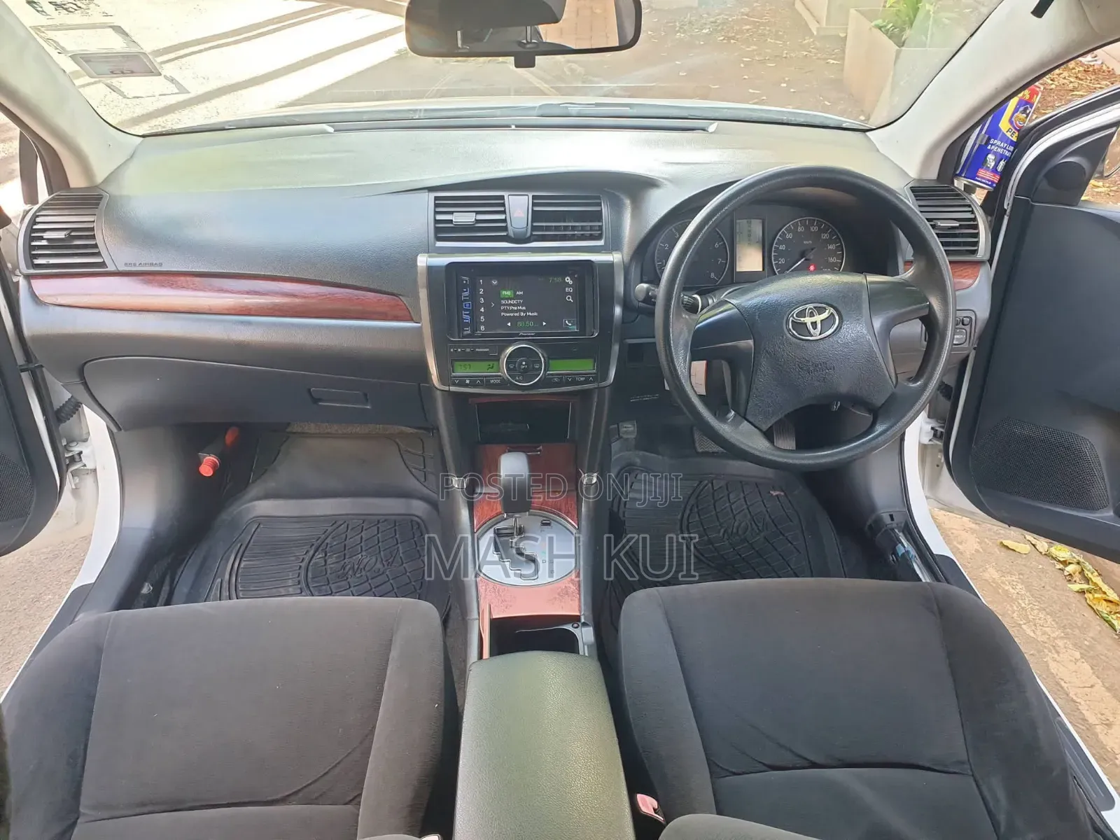 Toyota Premio 2008 White