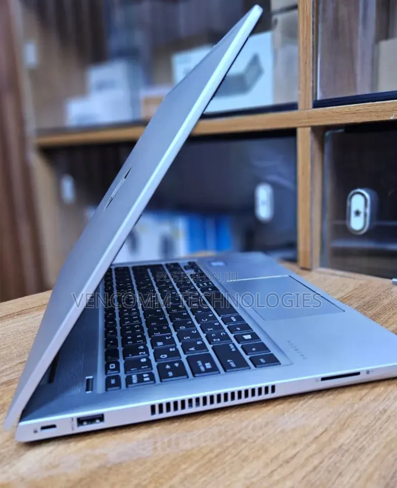 Laptop HP 430 G6 8GB Intel Core i5 SSD 256GB
