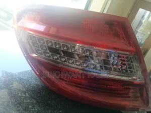 W204 Taillight 1st Generation