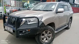 Toyota Land Cruiser Prado 2.8 2021 Beige