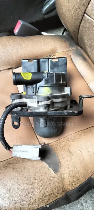 Secondary Air Pump 2tr Prado