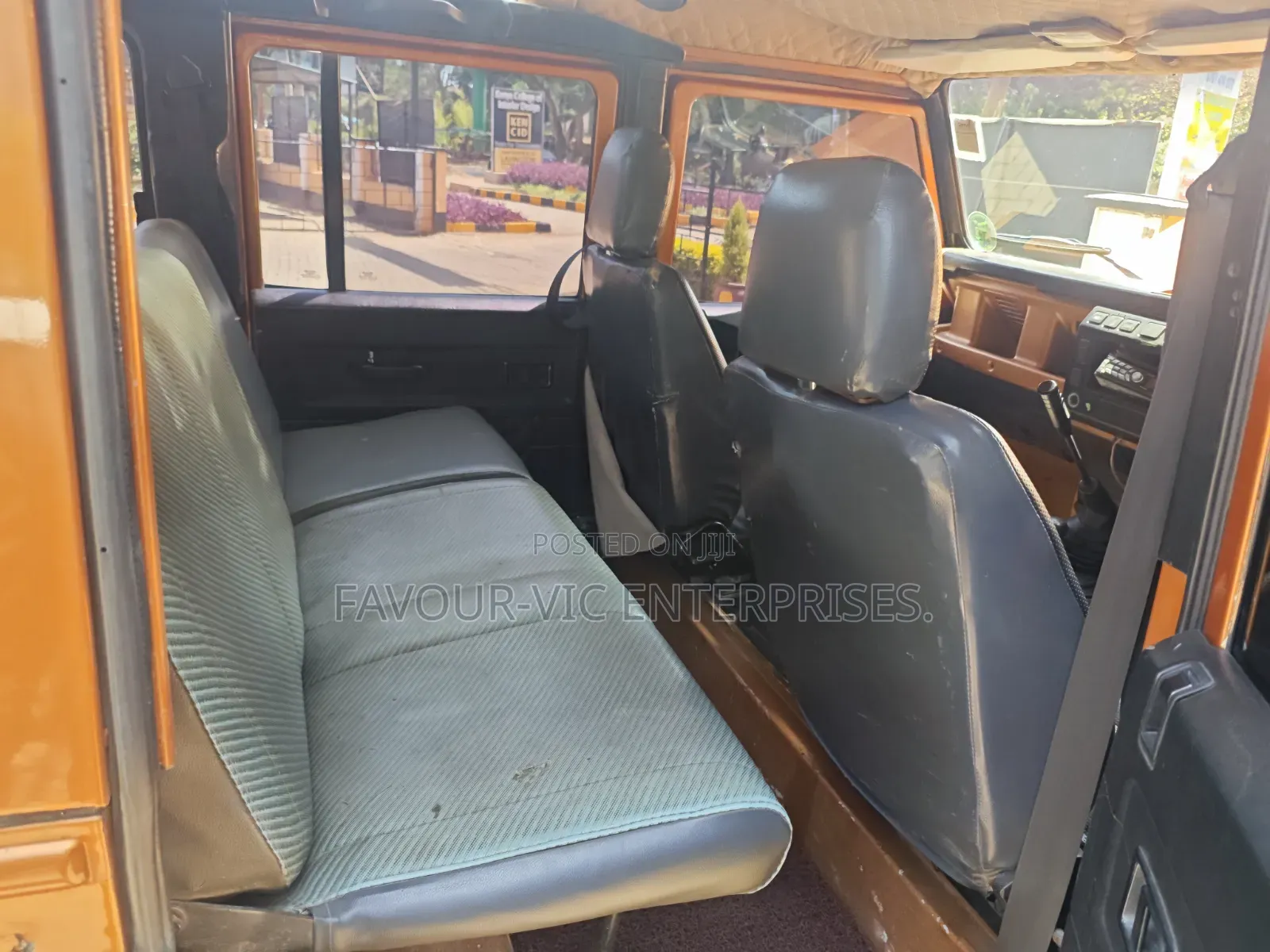 Land Rover Defender 2007 Gold