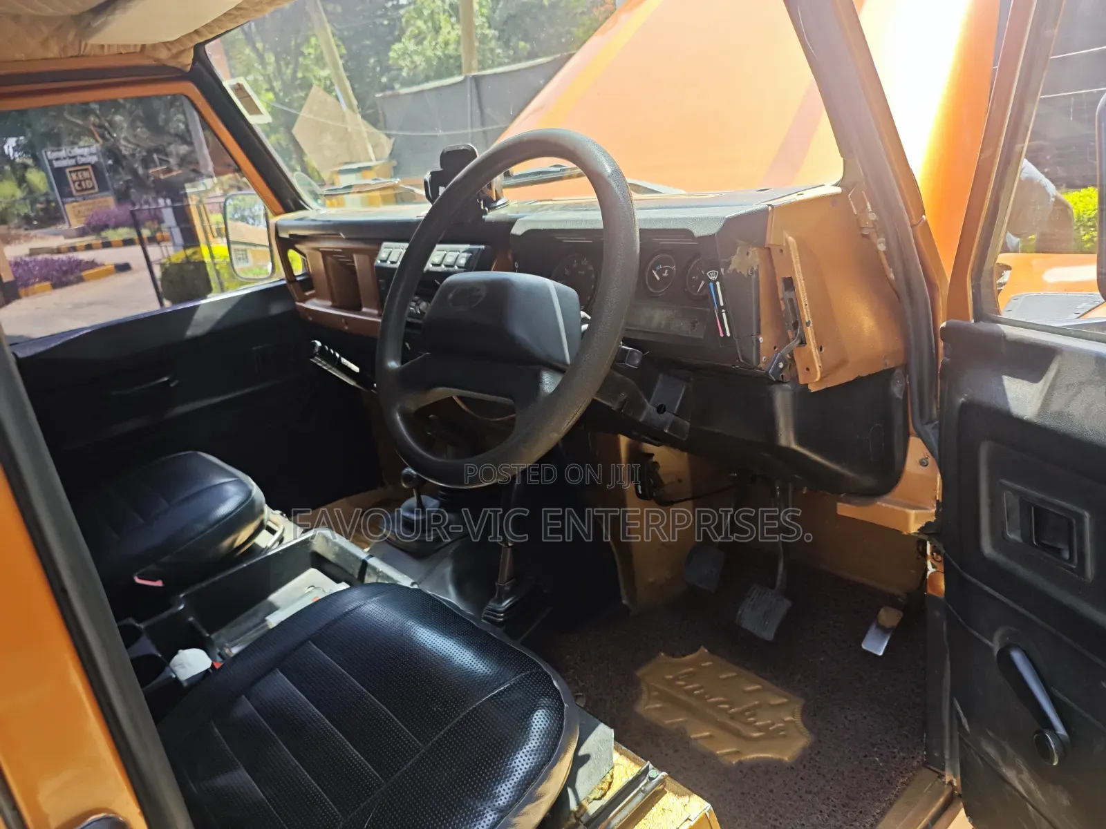 Land Rover Defender 2007 Gold