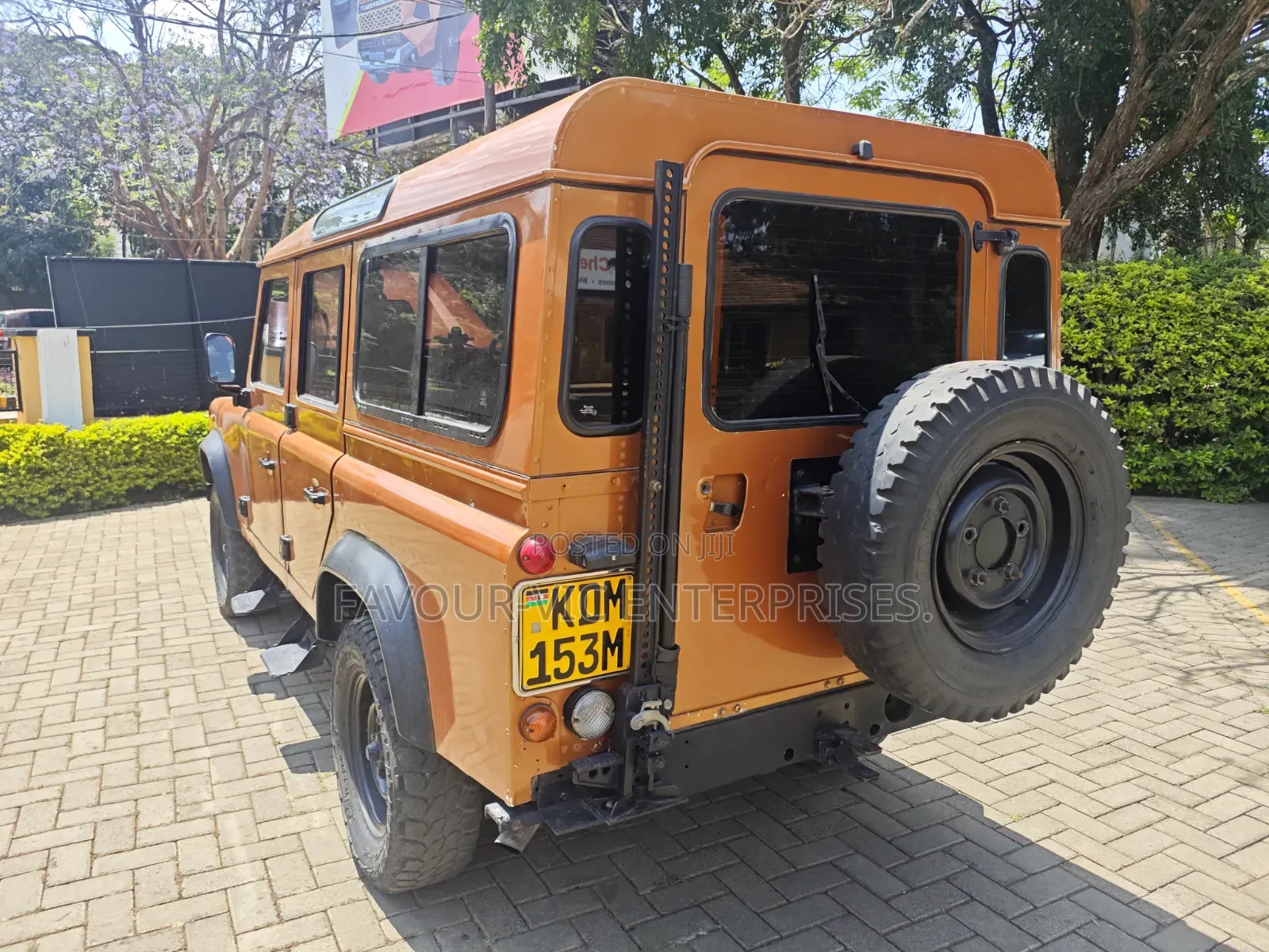 Land Rover Defender 2007 Gold