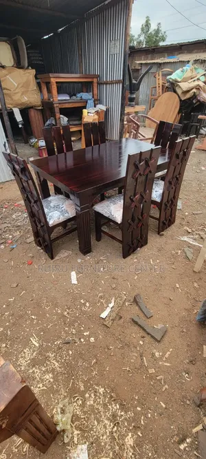 Daning Table