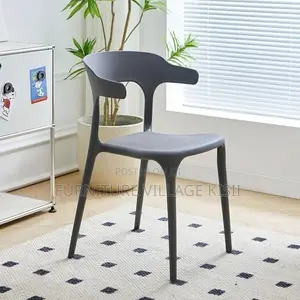 Modern Plastic Dining Chair