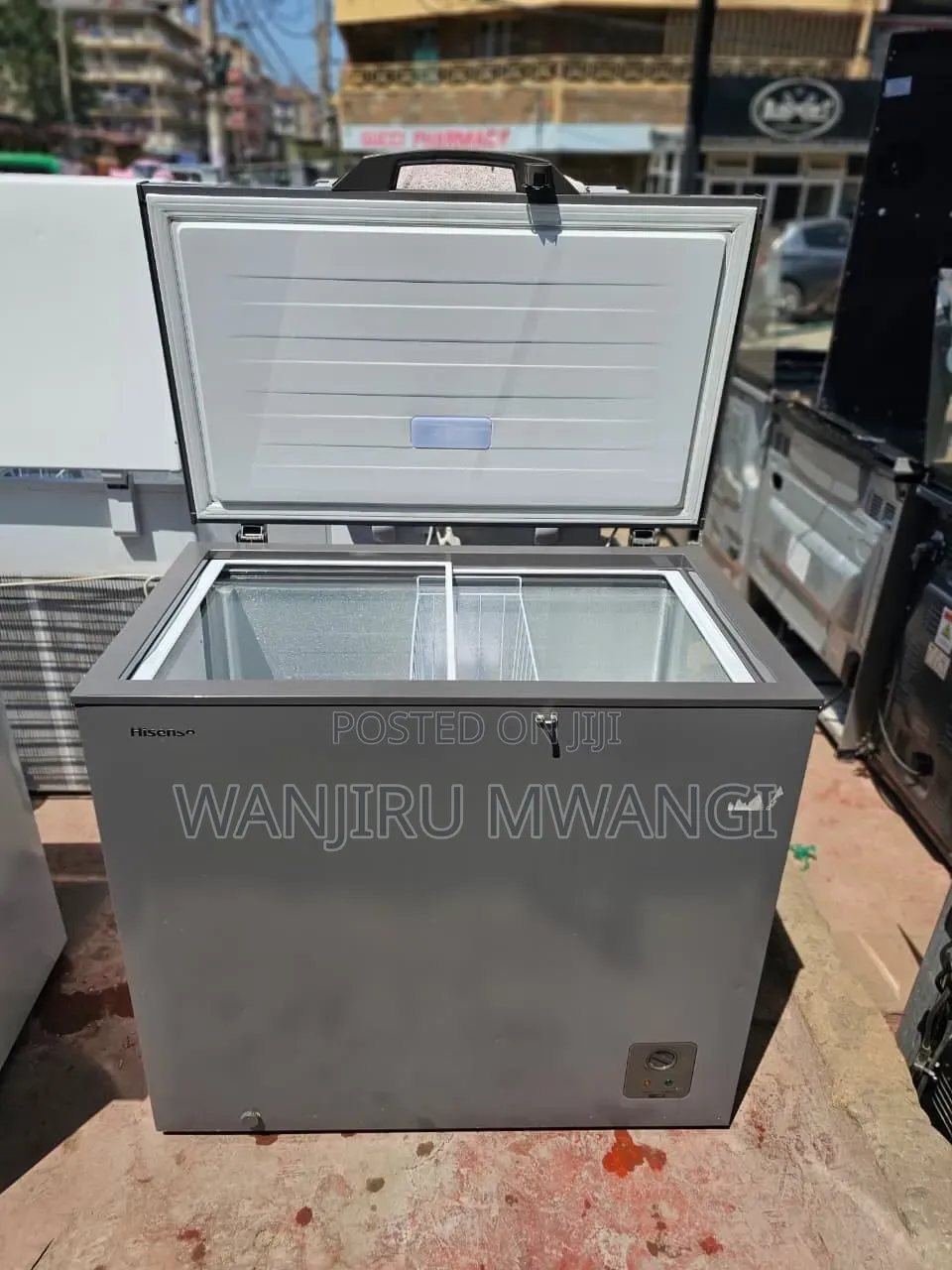 Hisense Deep Freezer ( Gray )