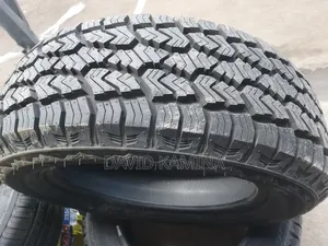 235/60 R 18 Sailun a/T
