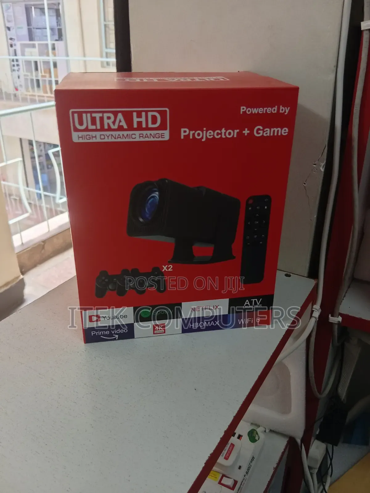 Wireless Screen Sharing Made Easier With the HY320 Projector
