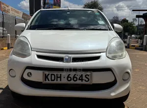 Toyota Passo 2015 White