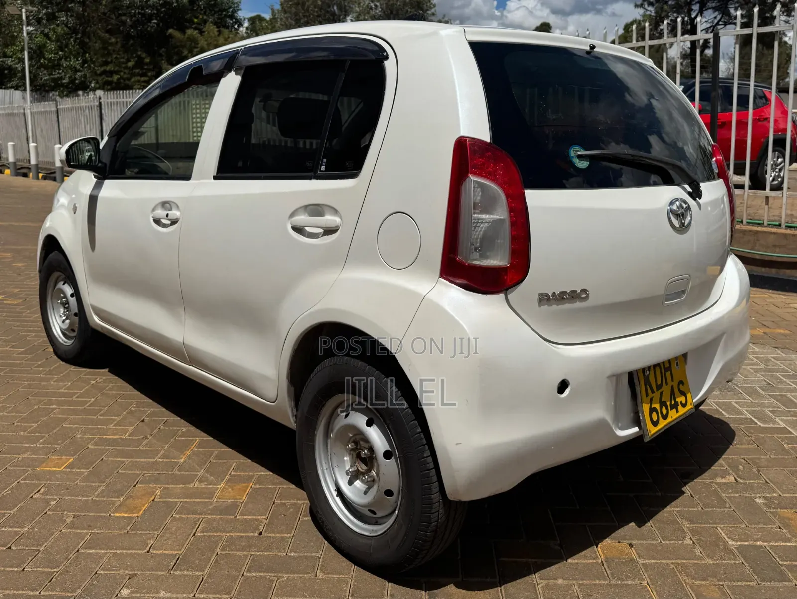 Toyota Passo 2015 White