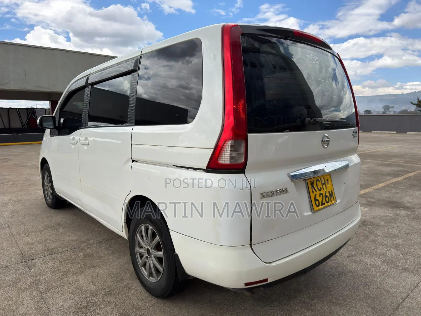 Nissan Serena 2009 White
