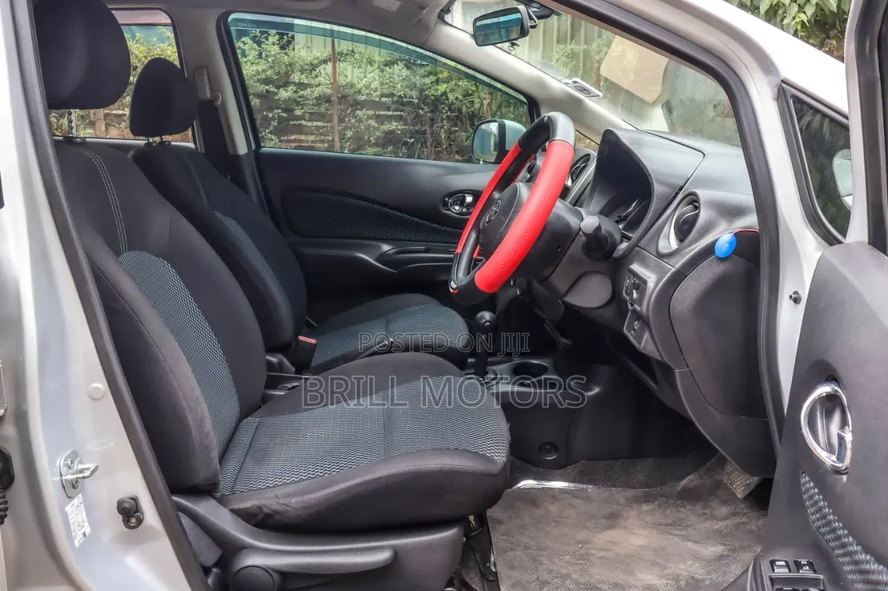 Nissan Note 2014 Silver