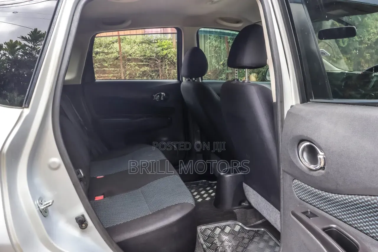 Nissan Note 2014 Silver
