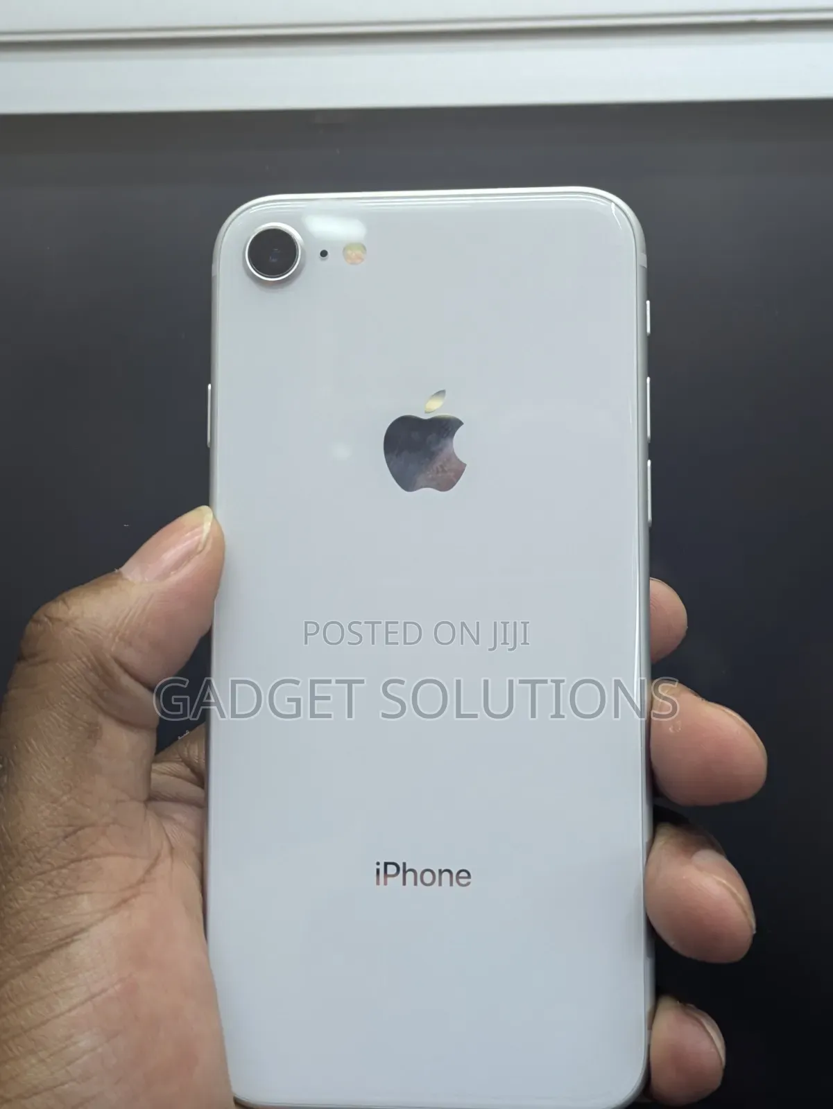 Apple iPhone 8 64 GB White