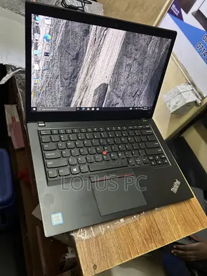 Laptop Lenovo ThinkPad T480s 8GB Intel Core i5 SSD 256GB