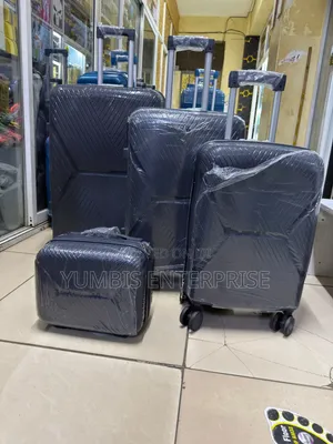 Grey Dark Colour Size 27"" Suitcase Set Rubber Offer at 7500