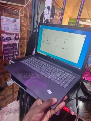 Laptop Lenovo IdeaPad 320 8GB Intel Core i5 SSD 256GB