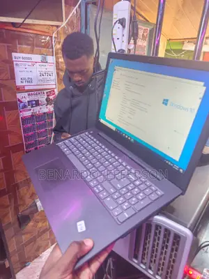 Laptop Lenovo IdeaPad 320 8GB Intel Core i5 SSD 256GB