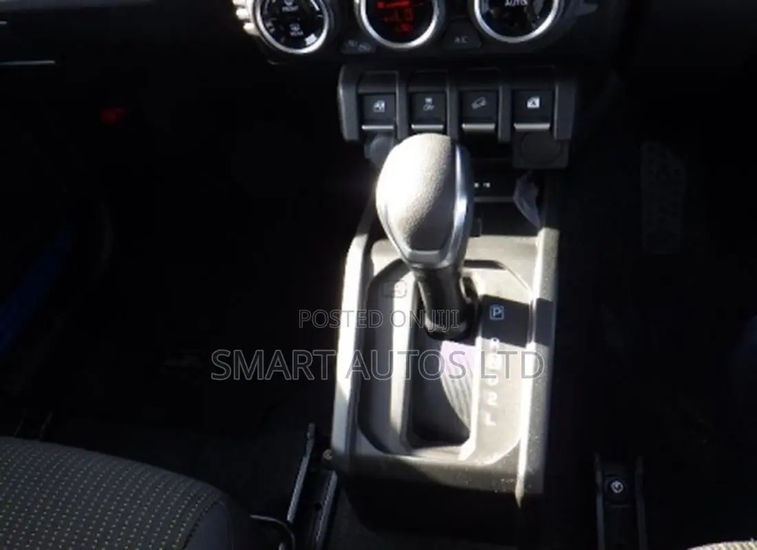 Suzuki Jimny 2019 Blue