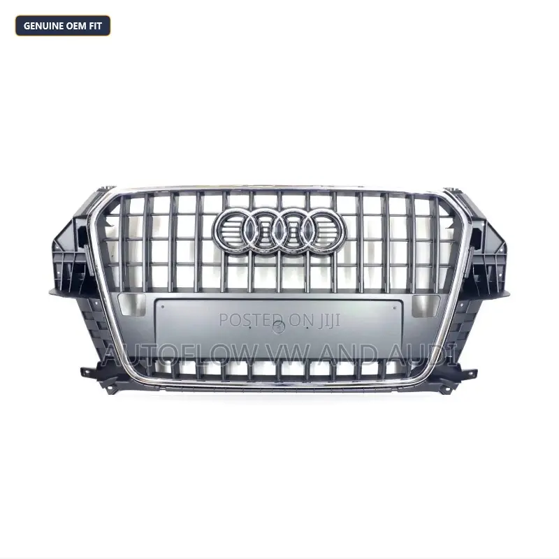 Audi Q3 2016-2018 Main Grilles 8UH