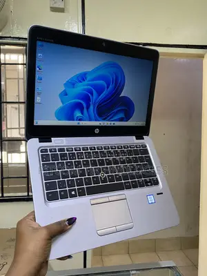 Laptop HP EliteBook 820 G3 8GB Intel Core i7 SSD 256GB