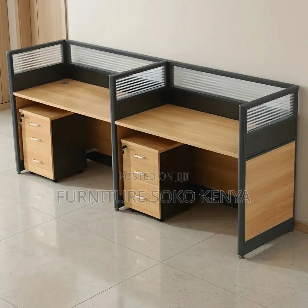Straight 2 > Users Workstation | Modern Office Table