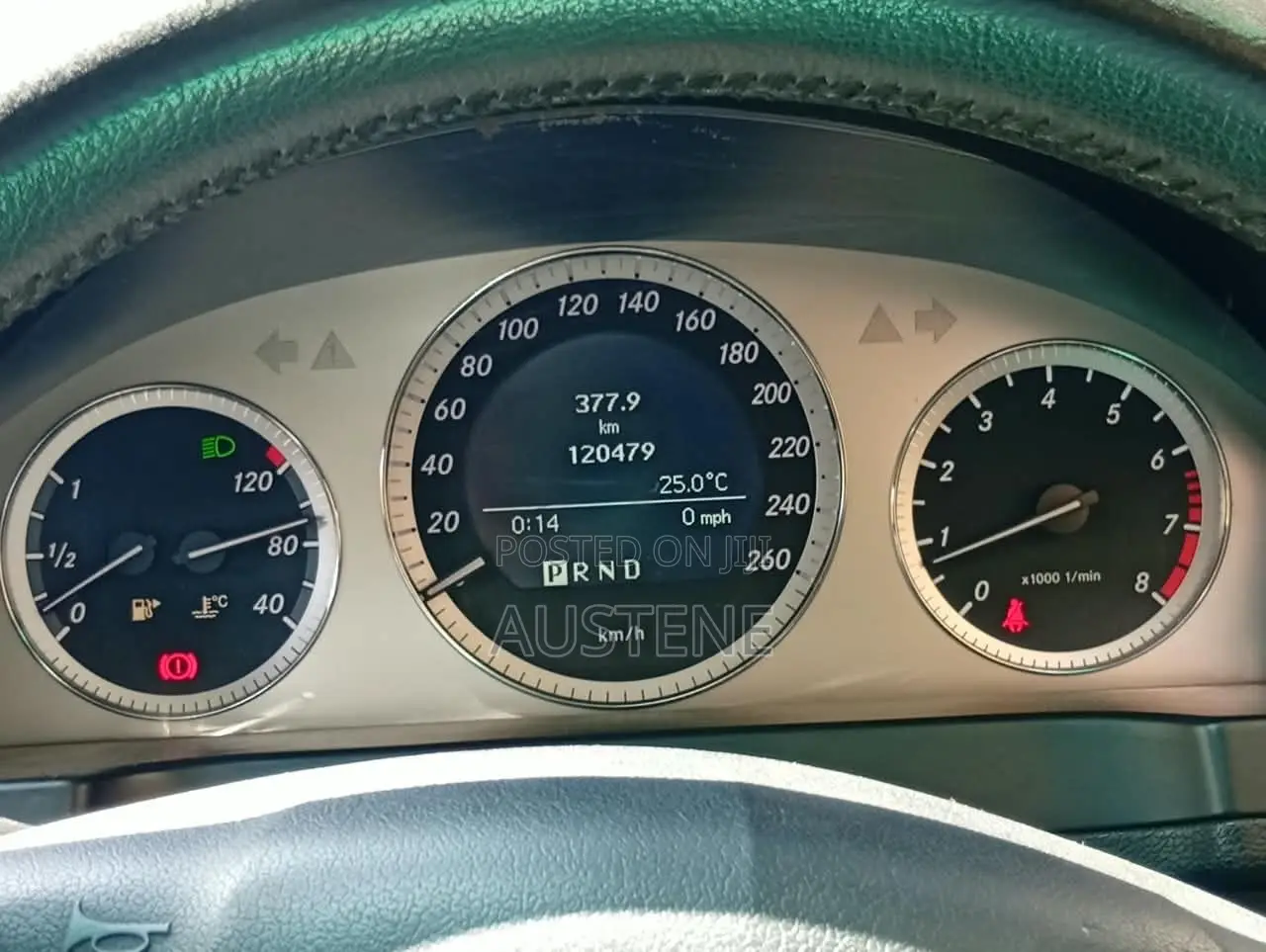 Mercedes-Benz C180 2011 Silver