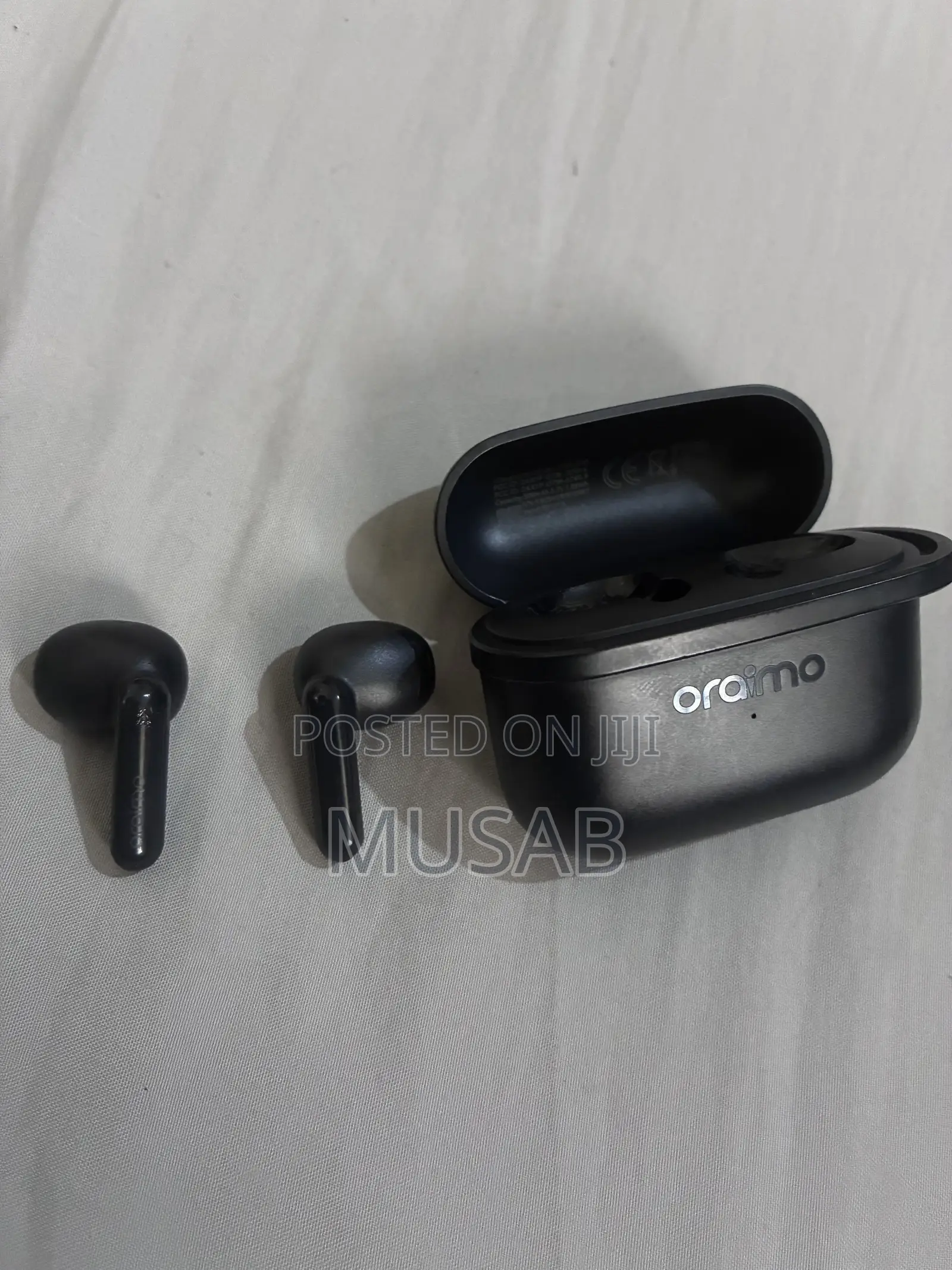 Oraimo OTW-3245 Wireless Bluetooth Earbuds
