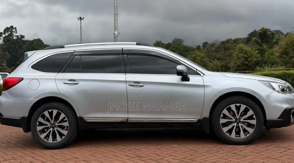 Subaru Outback 2016 Silver