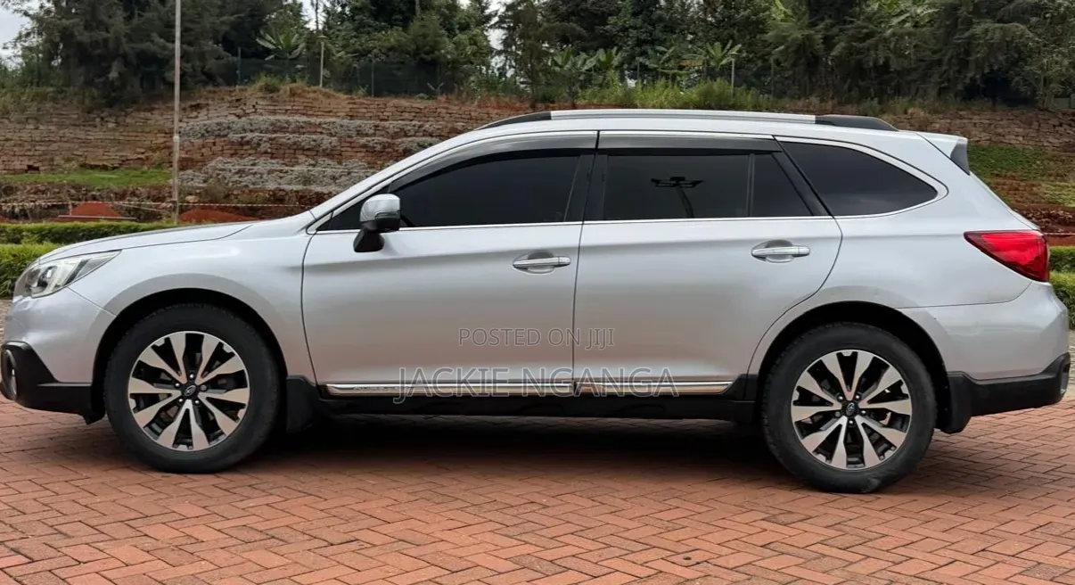 Subaru Outback 2016 Silver