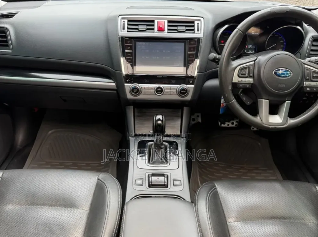 Subaru Outback 2016 Silver