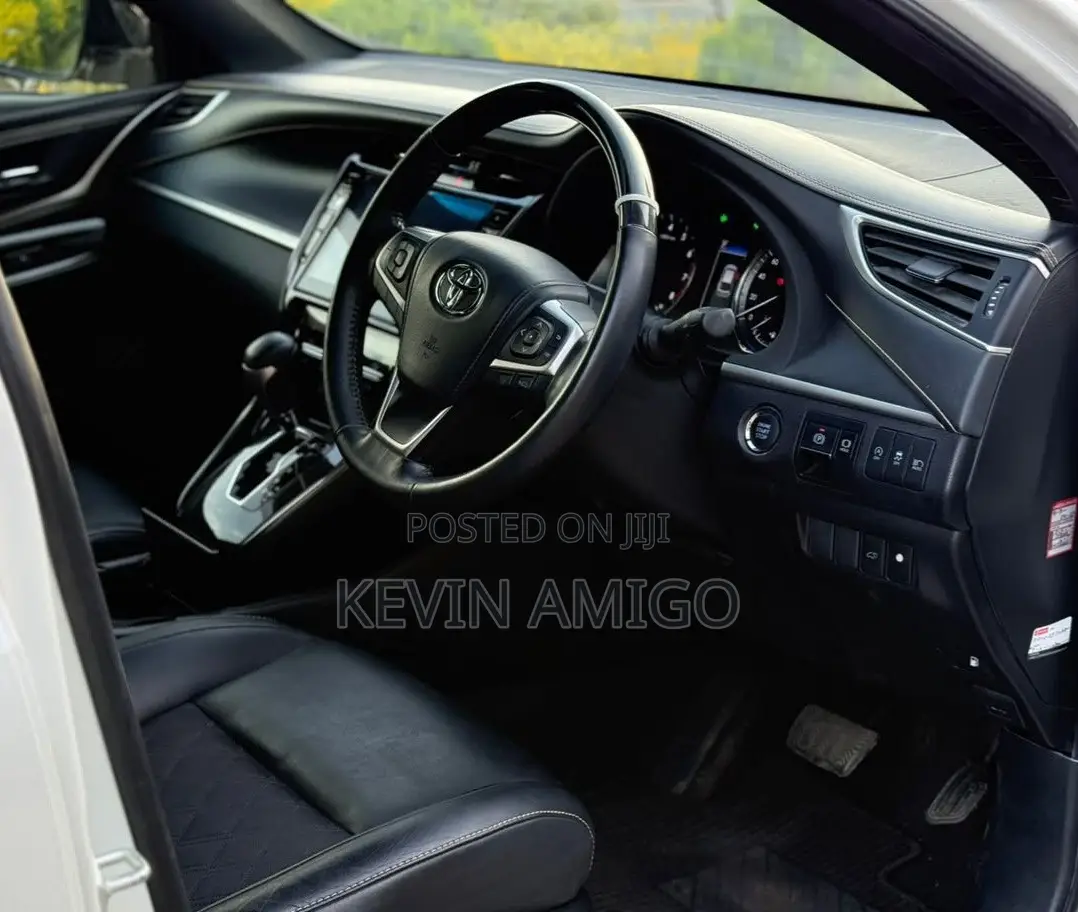 Toyota Harrier 2019 White