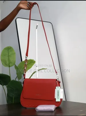 Stylish Chrisbella Ladies SlingBag With Chic Chain Strap