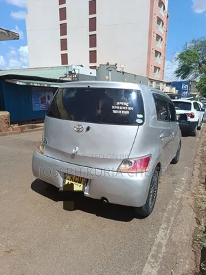 Toyota bB 2008 Silver