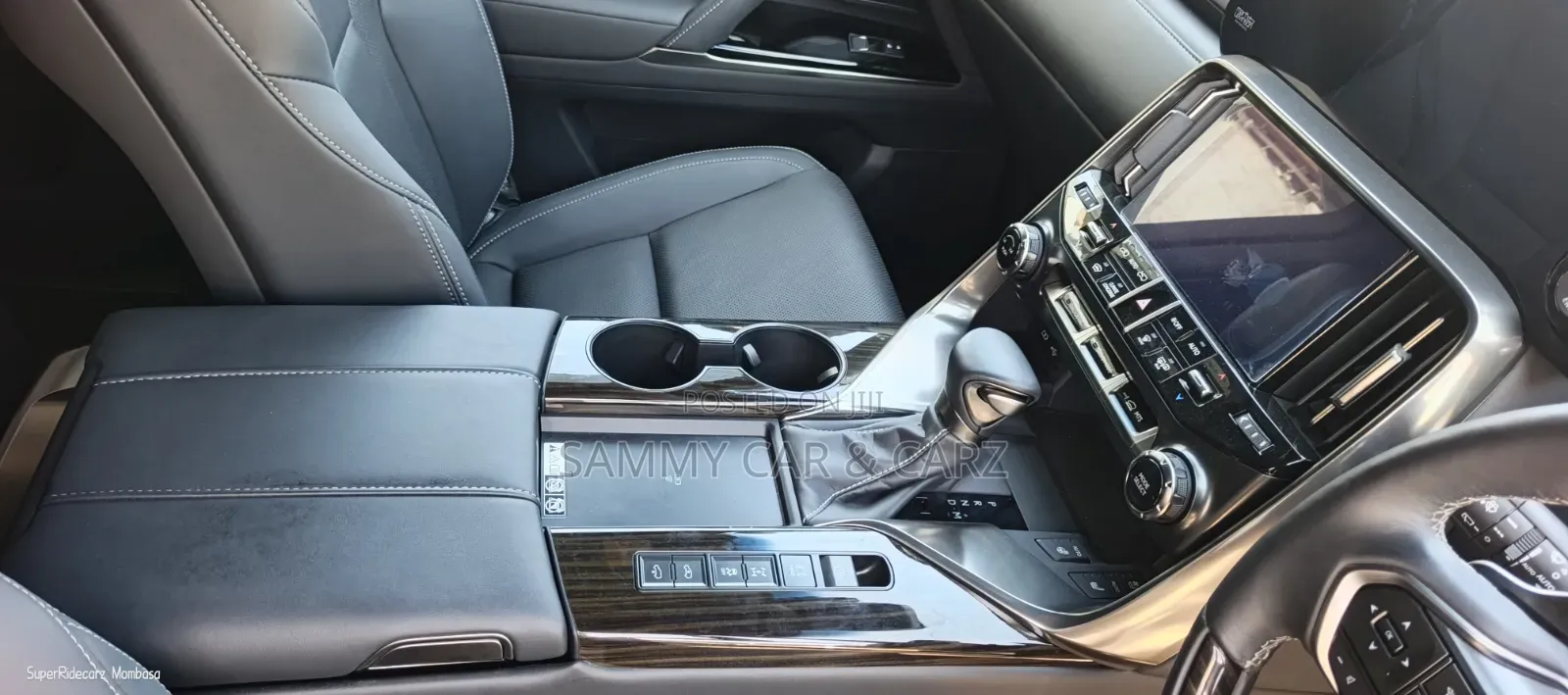 Lexus LX 600 2023 Black