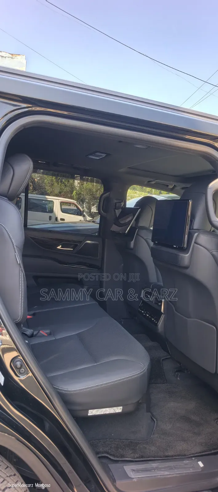 Lexus LX 600 2023 Black