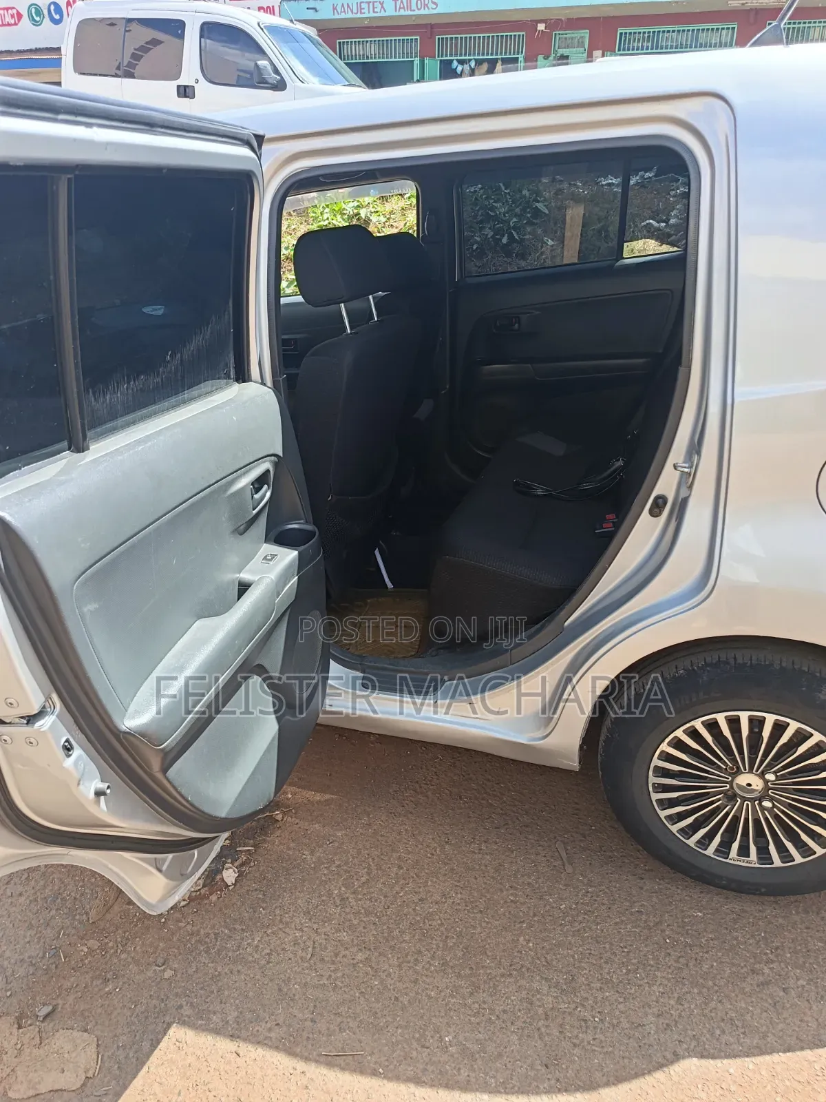 Toyota bB 2019 Silver