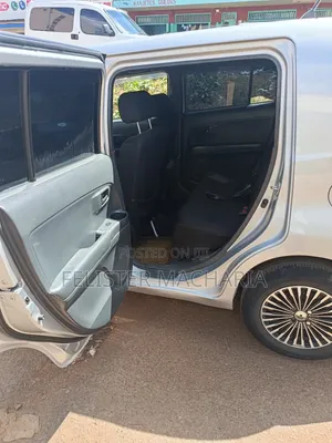 Toyota bB 2019 Silver