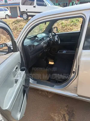Toyota bB 2019 Silver